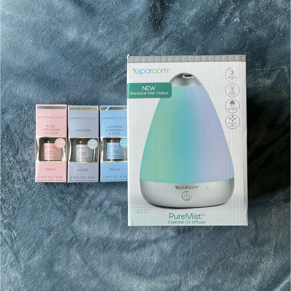 NEW Essential Oil Diffuser with 3 Essential Oils - Picture 1 of 8